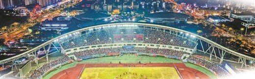 “县超”搭台 消费唱戏|钦州|广西|广西日报|广西壮族自治区|防城港市_新浪新闻