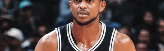 福克斯今日共命中6记三分创赛季新高，此前最多为5记三分